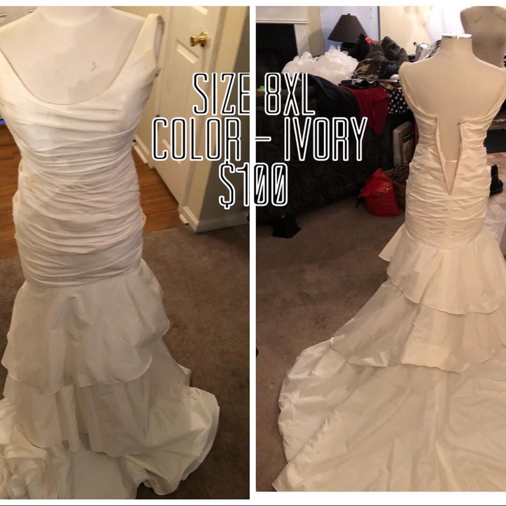 Wedding gown